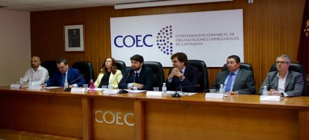 El presidente de Murcia defiende los trasvases «para todos los territorios donde se necesite»