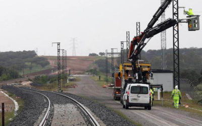 Adif destina 33 millones a electrificar la alta velocidad de Mérida a Badajoz