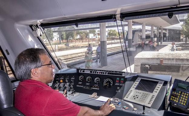 A nova conexão de trem Badajoz-Lisboa chega às quatro horas e meia (HOY.ES)